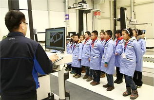 華晨寶馬鐵西工廠 青少年質(zhì)量教育公開課推動校企合作新風尚
